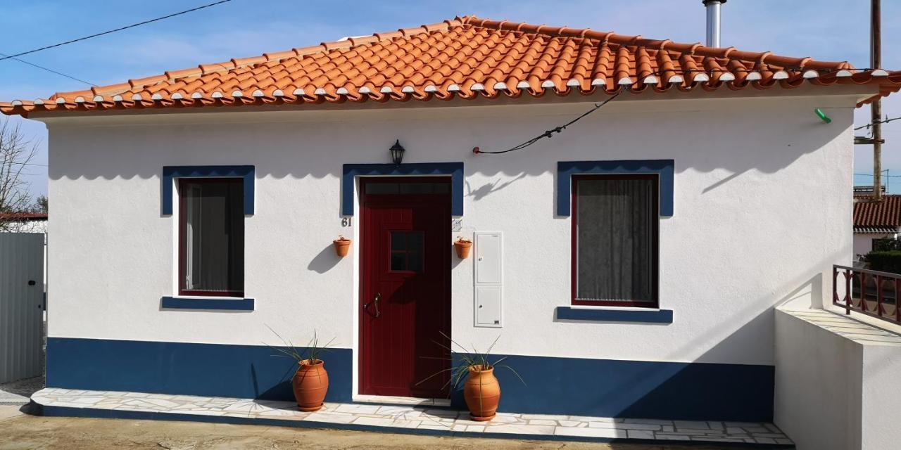 Casa Na Aldeia Holiday home *